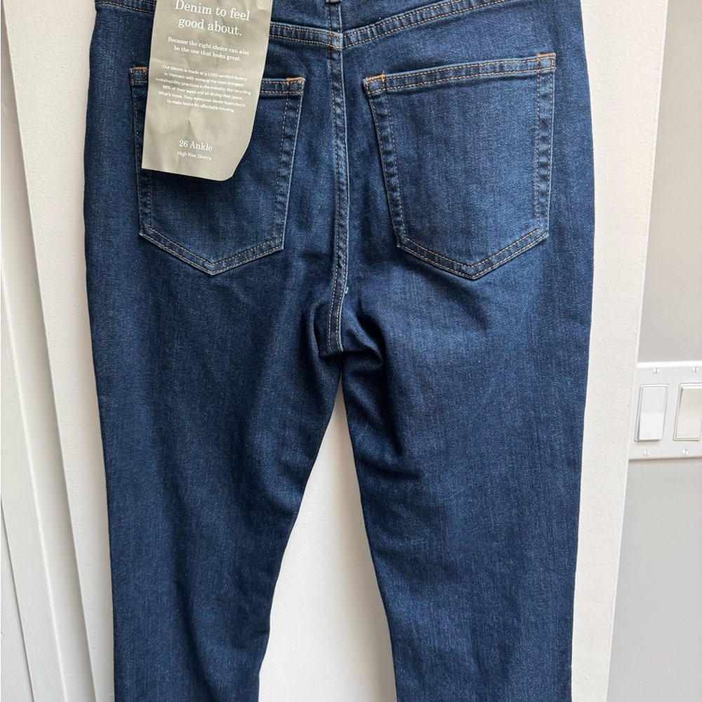 NWT Everlane Authentic Stretch High-Rise Skinny Ankle Jeans in Dark Wash Blue - Picture 5 of 6